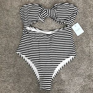 CUPSHE One Piece Striped Swimsuit